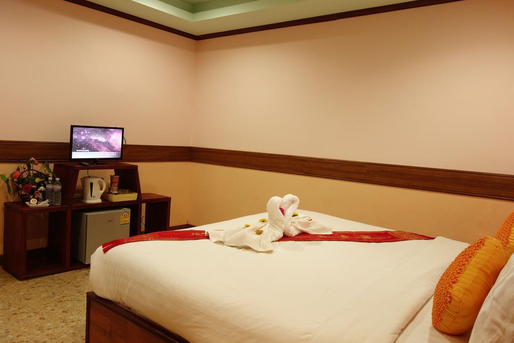 תאלאנג Airport Phuket Garden Resort מראה חיצוני תמונה