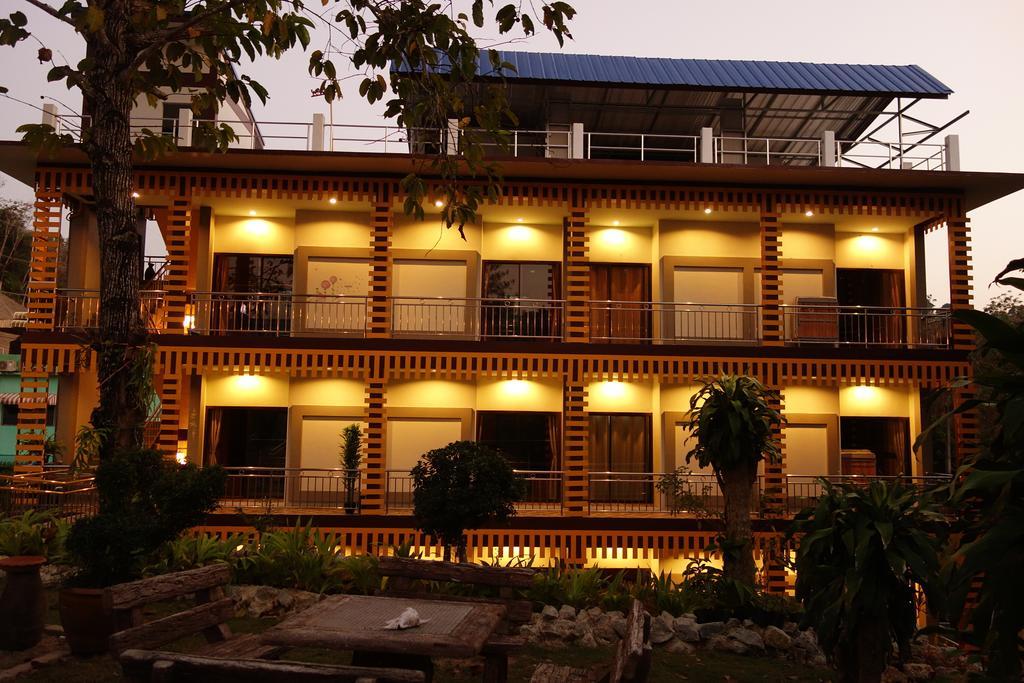 תאלאנג Airport Phuket Garden Resort מראה חיצוני תמונה