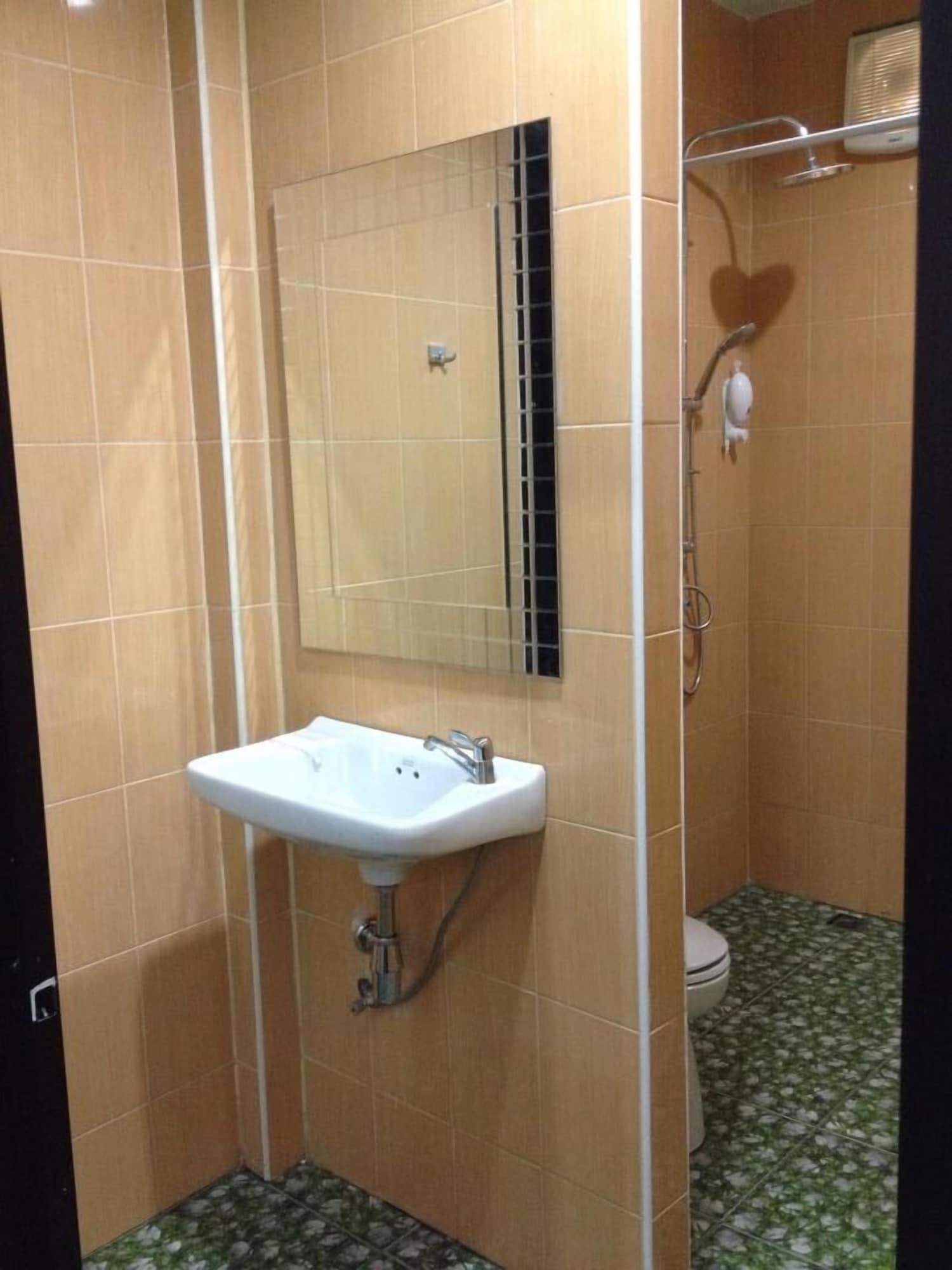 תאלאנג Airport Phuket Garden Resort מראה חיצוני תמונה