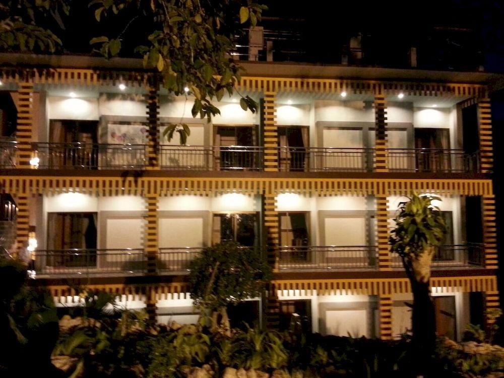 תאלאנג Airport Phuket Garden Resort מראה חיצוני תמונה